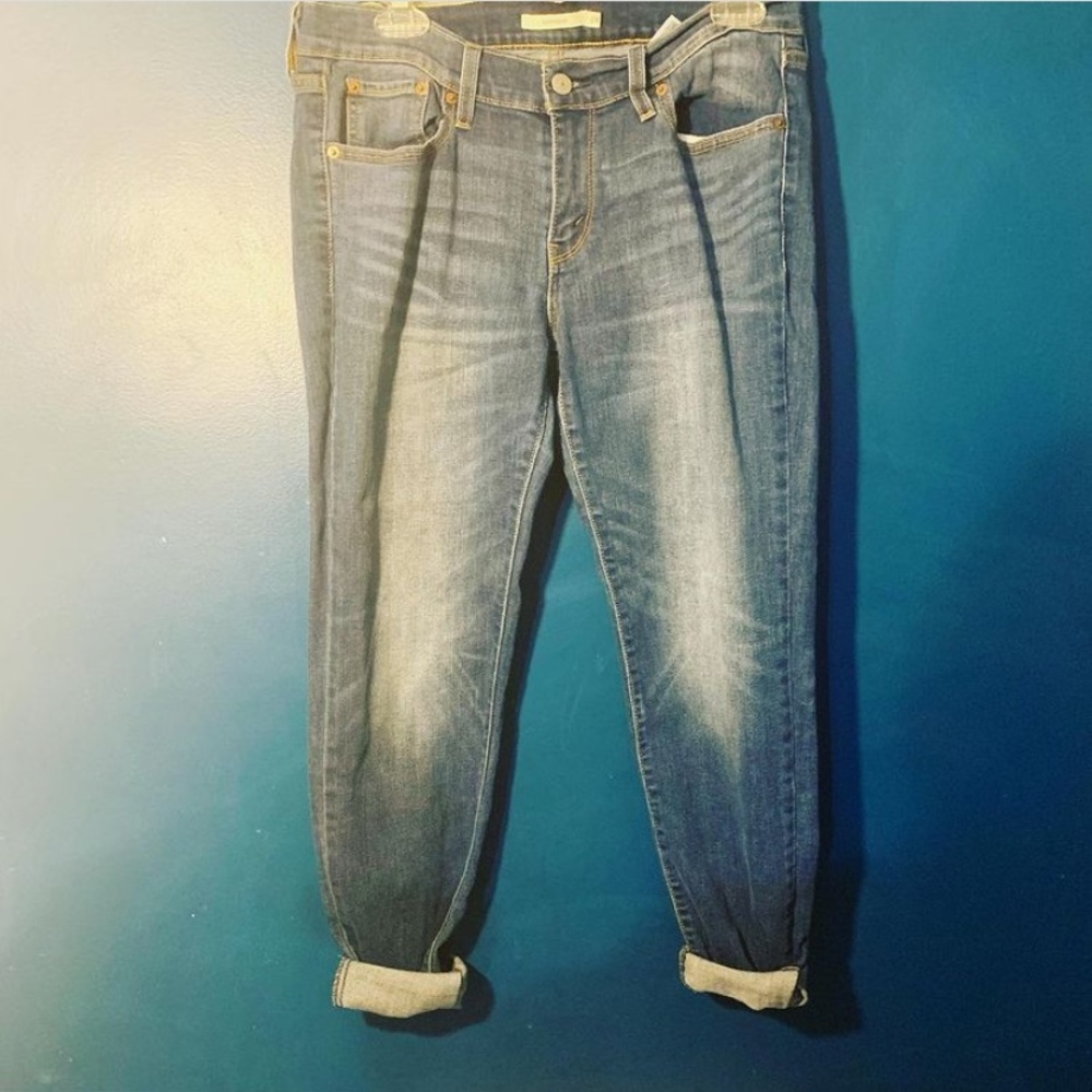 Levi’s Boyfriend Jeans
